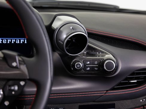 Used 2023 Ferrari F8 Tributo RWD image 58