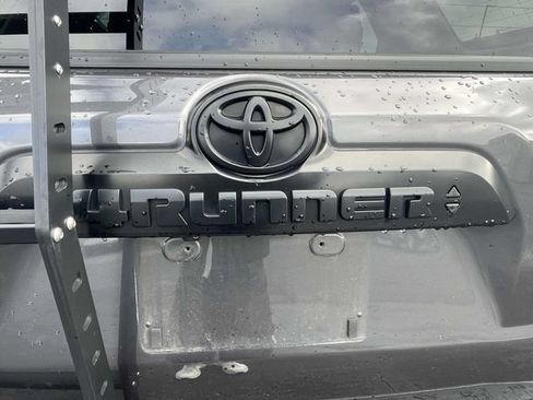 Used 2023 Toyota 4Runner TRD Off-Road Premium w/ Moonroof Package AWD/4WD image 13
