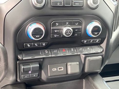 Certified 2023 GMC Sierra 2500 AT4 image 13