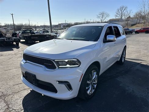 Used 2021 Dodge Durango Citadel image 2
