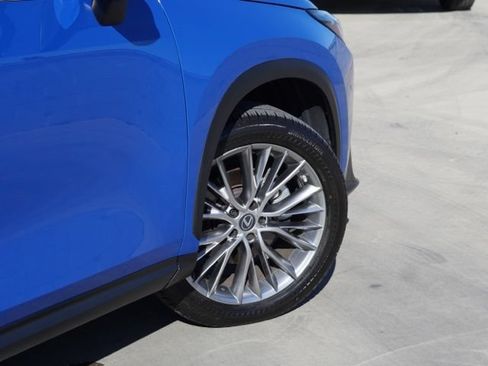 Used 2023 Lexus NX 350 AWD w/ Vision Package image 9