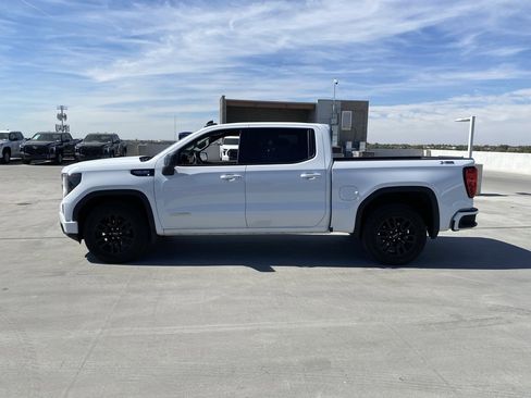 Used 2024 GMC Sierra 1500 Elevation w/ X31 Off-Road Package image 8