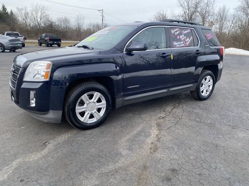 Used 2015 GMC Terrain SLE w/ Convenience Package FWD image 1