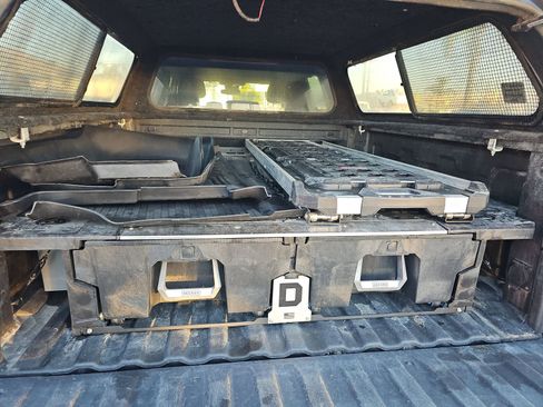 Used 2022 Chevrolet Silverado 1500 RST image 16