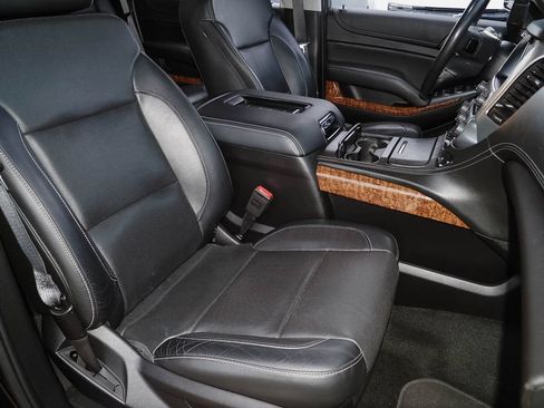 Used 2018 Chevrolet Tahoe Premier AWD/4WD image 27