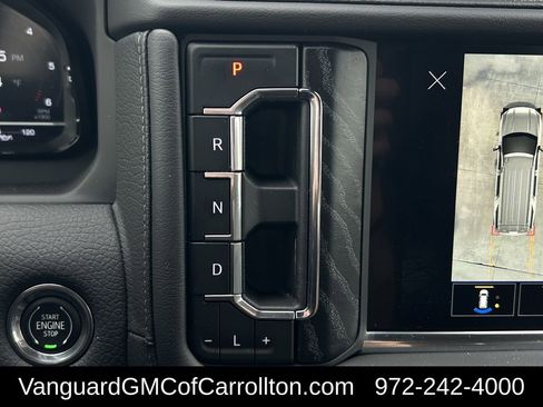 Used 2023 GMC Yukon XL Denali image 19