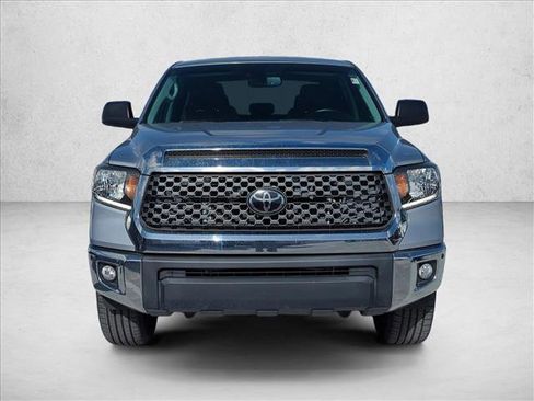Used 2021 Toyota Tundra SR5 RWD image 2
