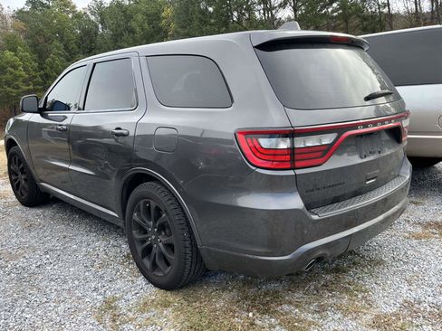 Used 2019 Dodge Durango SXT image 3