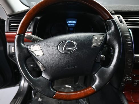 Used 2008 Lexus LS 460 RWD image 14