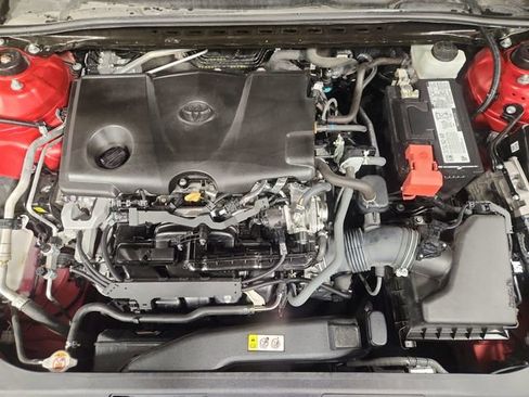 Used 2022 Toyota Camry SE w/ Convenience Package FWD image 27