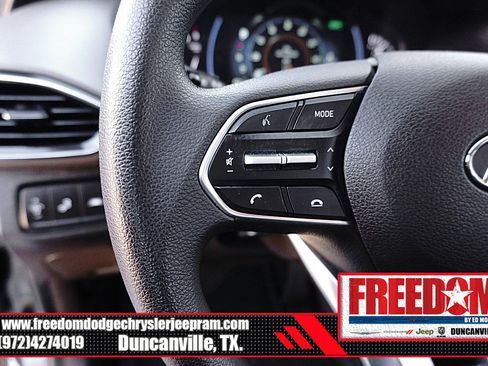Used 2020 Hyundai Santa Fe SEL image 24