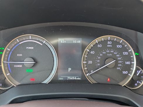 Used 2018 Lexus RX 450h AWD w/ Premium Package image 31