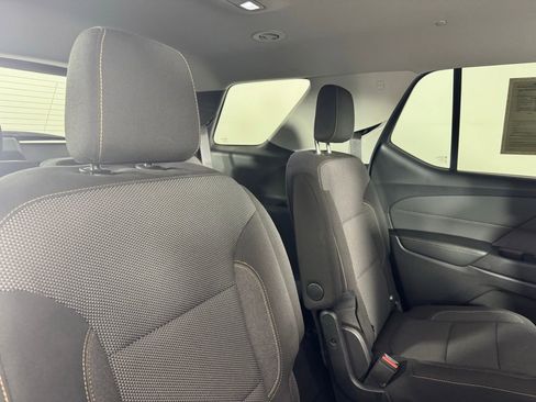 Used 2018 Chevrolet Traverse LT FWD image 26