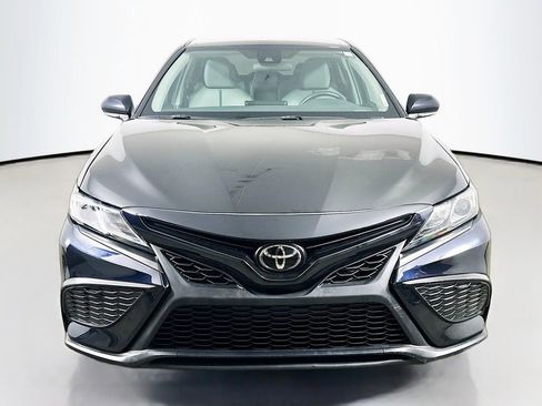 Used 2024 Toyota Camry SE FWD image 2