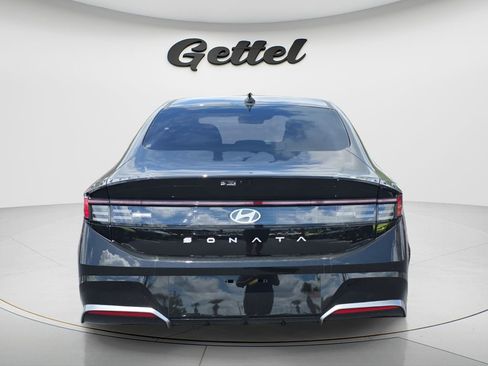 New 2026 Hyundai Sonata SEL FWD image 6