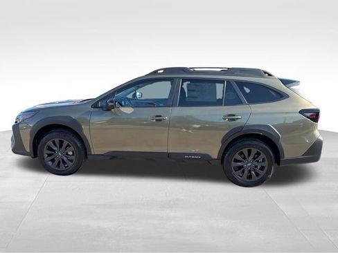 Used 2025 Subaru Outback Onyx Edition AWD/4WD image 4