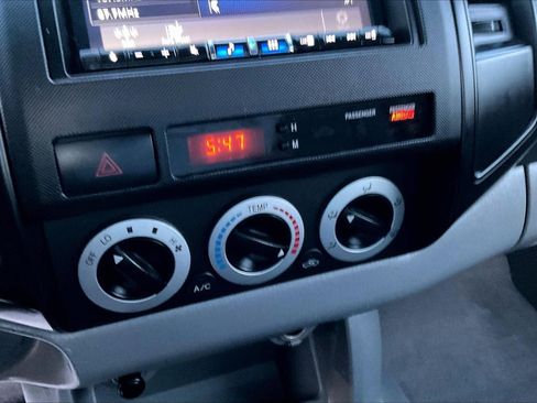 Used 2008 Toyota Tacoma 4x4 Regular Cab image 16