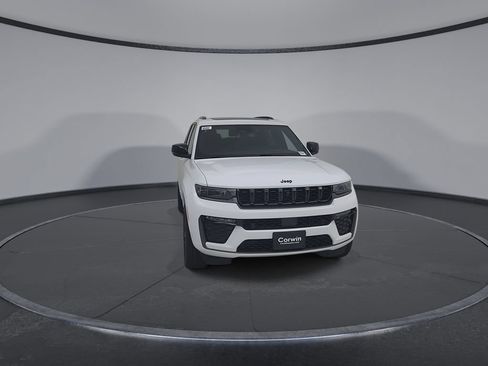 New 2026 Jeep Grand Cherokee L Limited AWD/4WD image 3