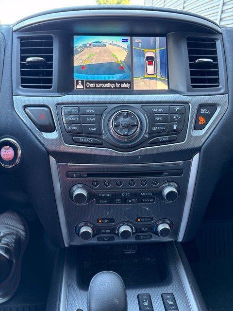 Used 2020 Nissan Pathfinder SL AWD/4WD image 11