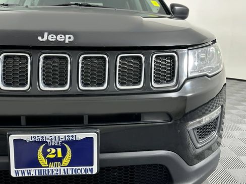 Used 2020 Jeep Compass Sport w/ Cold Weather Group AWD/4WD image 5