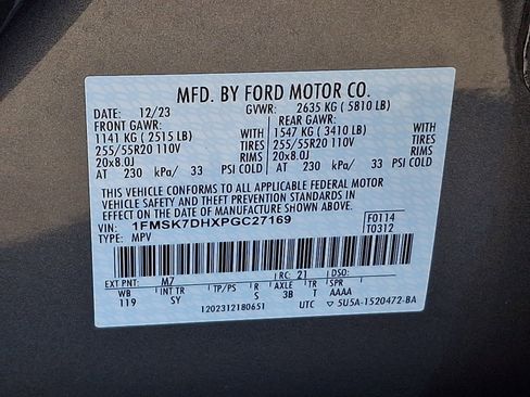 Used 2023 Ford Explorer XLT w/ Equipment Group 202A image 28