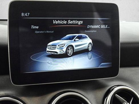 Used 2020 Mercedes-Benz GLA 250 GLA 250 image 14