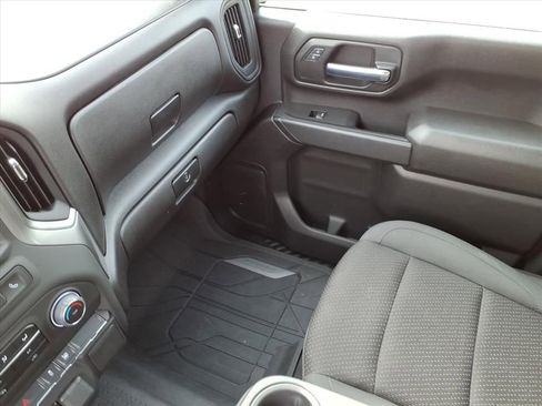 Used 2025 Chevrolet Silverado 2500 Custom image 29