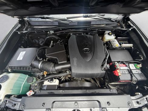 Used 2021 Toyota Tacoma TRD Pro AWD/4WD image 38