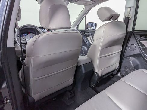 Used 2018 Subaru Forester 2.5i Limited AWD/4WD image 43