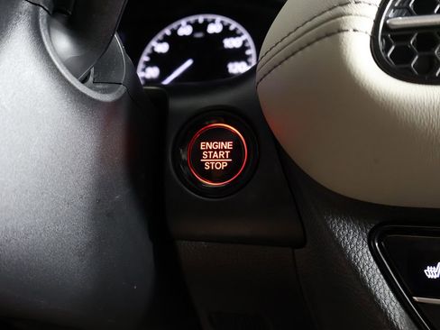 Used 2024 Honda HR-V EX-L image 41