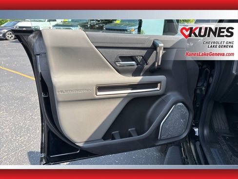 New 2025 GMC Hummer EV 2X image 14