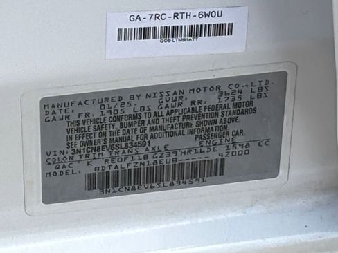 Used 2025 Nissan Versa SV FWD image 23