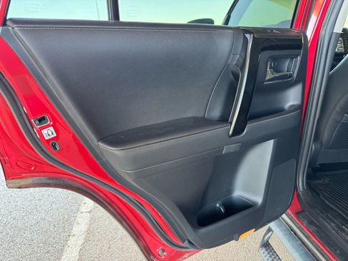 Used 2023 Toyota 4Runner 40th Anniversary SE image 18