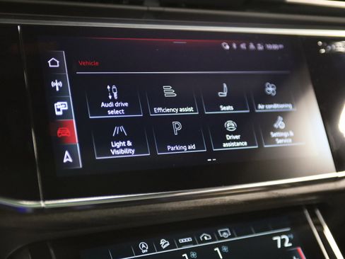 Used 2023 Audi Q8 Premium Plus w/ Premium Plus Package AWD/4WD image 28