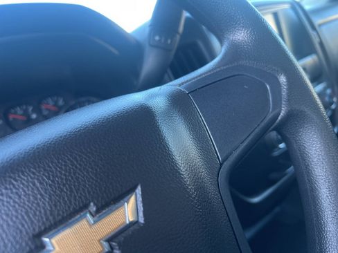 Used 2018 Chevrolet Silverado 2500 W/T w/ WT Convenience Package AWD/4WD image 14