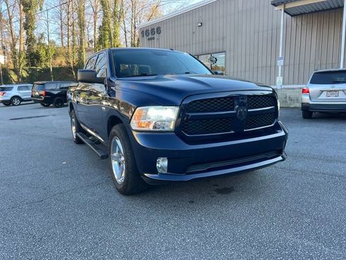 Used 2018 RAM 1500 Express w/ Express Value Package image 7