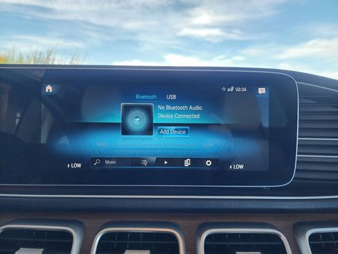 Used 2023 Mercedes-Benz GLE 350 4MATIC w/ AMG Line Exterior image 48