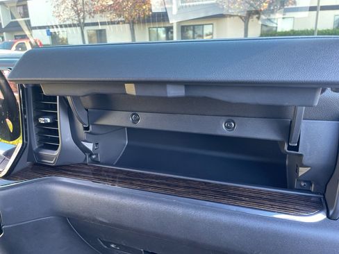 Used 2023 GMC Sierra 1500 Elevation image 59