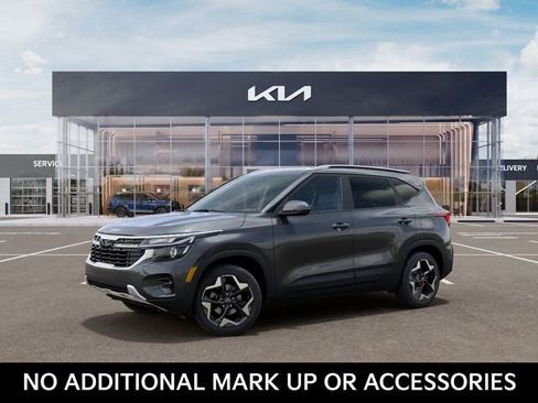 New 2026 Kia Seltos S image 3