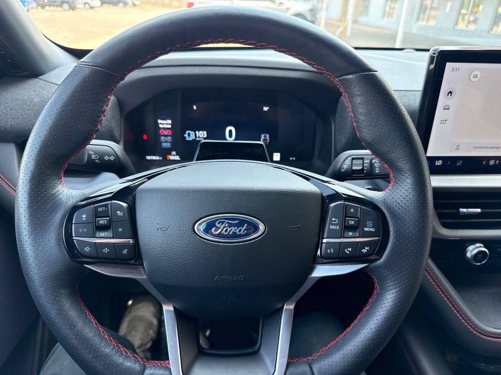 Used 2025 Ford Explorer ST-Line AWD/4WD image 17