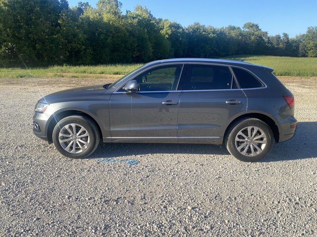 Used 2016 Audi Q5 2.0T Premium Plus AWD/4WD image 10