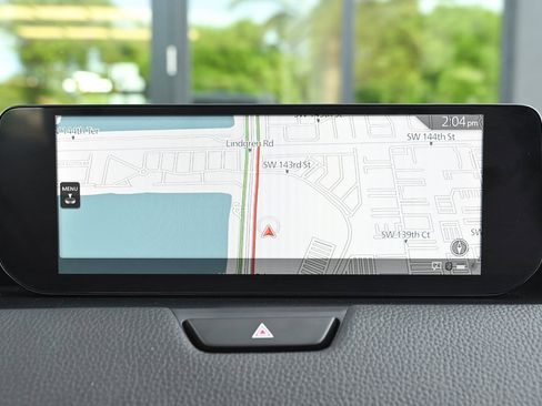 Used 2024 MAZDA CX-90 Plug-In Hybrid w/ Premium Pkg image 28