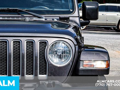 Used 2021 Jeep Wrangler Unlimited Sahara image 16