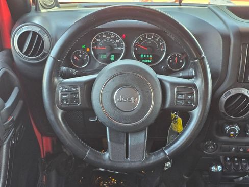 Used 2013 Jeep Wrangler Unlimited Sport AWD/4WD image 7