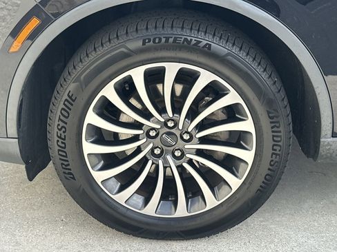 Used 2020 Lincoln Aviator Reserve w/ Elements Package Plus AWD/4WD image 13