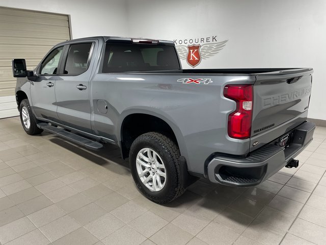 Used 2021 Chevrolet Silverado 1500 RST w/ Max Trailering Package AWD/4WD image 4