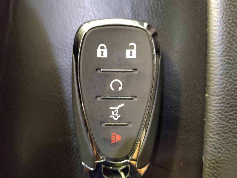 Used 2020 Chevrolet Traverse RS FWD image 32