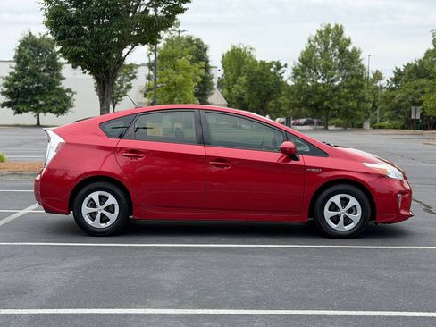 Used 2012 Toyota Prius Three FWD image 8