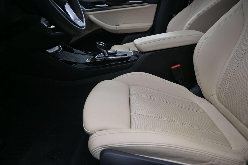 Certified 2024 BMW X3 sDrive30i w/ Convenience Package w/ZPA RWD image 13