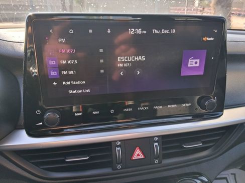 Used 2023 Kia Forte GT image 9